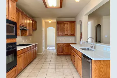 8713 Blackwater Creek Trail, McKinney, TX 75070 - Photo 9