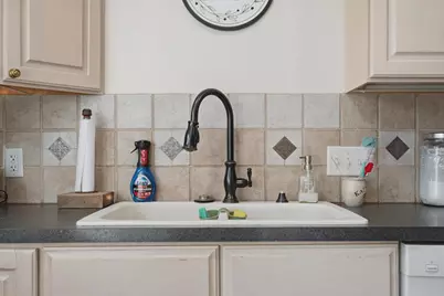 725 S Willis Street, Abilene, TX 79605 - Photo 15