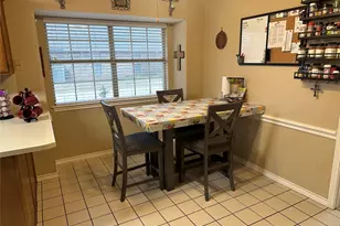 1925 N Collegiate Dr, Paris, TX 75462 - Photo 15