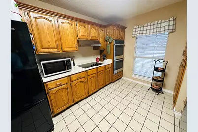 1925 N Collegiate Drive, Paris, TX 75462 - Photo 11