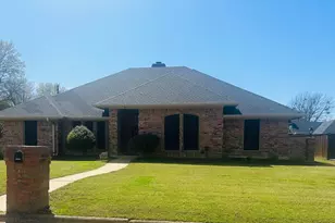 1925 N Collegiate Dr, Paris, TX 75462 - Photo 39