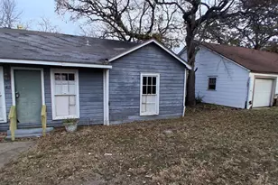 43 W Parnell St, Denison, TX 75020 - Photo 3