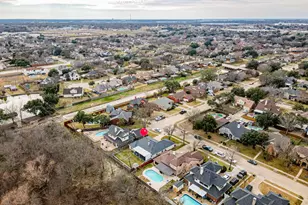 2505 Cottonwood Dr, Mesquite, TX 75150 - Photo 3