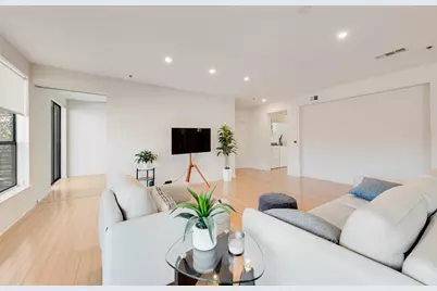 4111 Gilbert Avenue #212, Dallas, TX 75219 - Photo 7