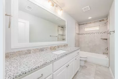 727 Rolling Terrace Circle, Granbury, TX 76049 - Photo 9