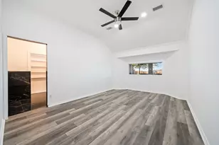 721 Keessee Dr, Cedar Hill, TX 75104 - Photo 15