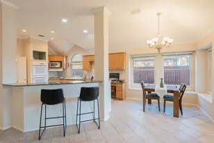 1624 Knoll Ridge Cir, Corinth, TX 76210 - Photo 11