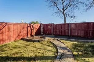 1624 Knoll Ridge Cir, Corinth, TX 76210 - Photo 33