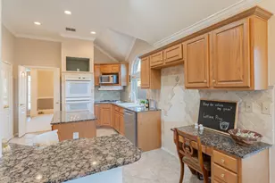 1624 Knoll Ridge Cir, Corinth, TX 76210 - Photo 15