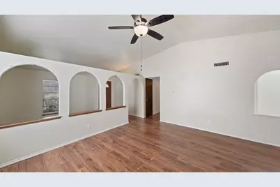 7020 Nandina Drive, Dallas, TX 75241 - Photo 11