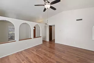 7020 Nandina Dr, Dallas, TX 75241 - Photo 11