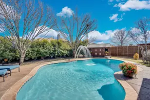 205 Nocona Dr, Waxahachie, TX 75165 - Photo 25