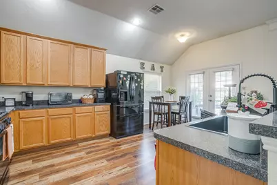 509 Azalea Drive, Glenn Heights, TX 75154 - Photo 19