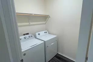 103 E 15th St, Bonham, TX 75418 - Photo 9