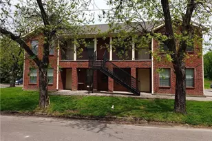 1618 Bois D'Arc St, Commerce, TX 75428 - Photo 1