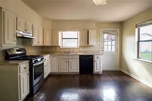 806 E Vista Dr, Garland, TX 75041 - Photo 7