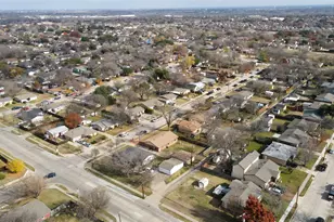 806 E Vista Dr, Garland, TX 75041 - Photo 27