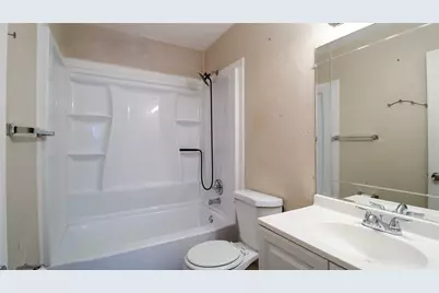 806 E Vista Drive, Garland, TX 75041 - Photo 17