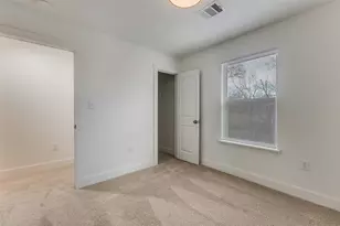 5518 Loving Dr, Garland, TX 75043 - Photo 19