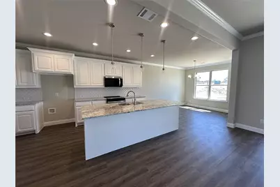 2001 Belle Lagos Lane, Cleburne, TX 76033 - Photo 5