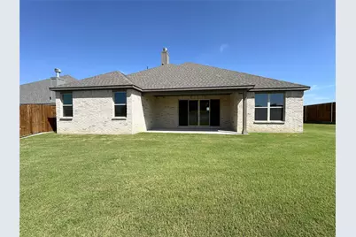 2001 Belle Lagos Lane, Cleburne, TX 76033 - Photo 31