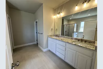 2001 Belle Lagos Lane, Cleburne, TX 76033 - Photo 9
