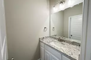 2001 Belle Lagos Ln, Cleburne, TX 76033 - Photo 19
