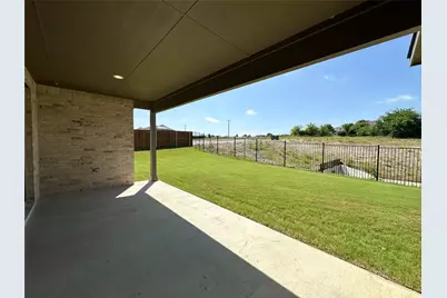 2001 Belle Lagos Lane, Cleburne, TX 76033 - Photo 29