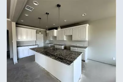 2001 Belle Lagos Lane, Cleburne, TX 76033 - Photo 3