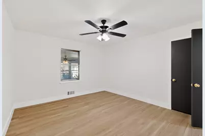 817 Daventry Drive, Garland, TX 75040 - Photo 33