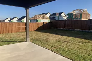 1821 Leo Dr, Van Alstyne, TX 75495 - Photo 15