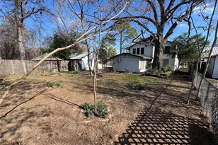 1329 Clarence St, Haltom City, TX 76117 - Photo 3