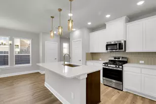 4717 Vizsla Ln, McKinney, TX 75071 - Photo 3