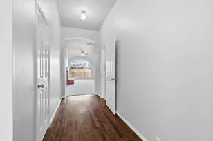 1052 Cottonbelt Dr, Saginaw, TX 76131 - Photo 3