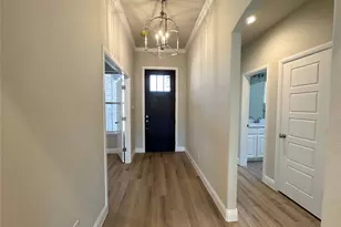 2003 Belle Lagos Ln, Cleburne, TX 76033 - Photo 5