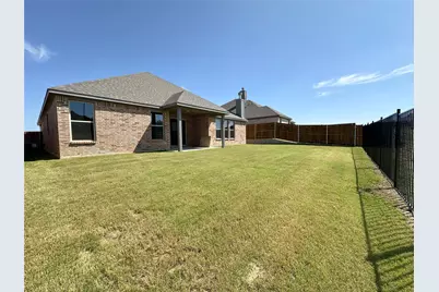 2003 Belle Lagos Lane, Cleburne, TX 76033 - Photo 31
