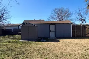 9614 San Leon Ave, Dallas, TX 75217 - Photo 23