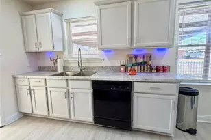 9614 San Leon Ave, Dallas, TX 75217 - Photo 9