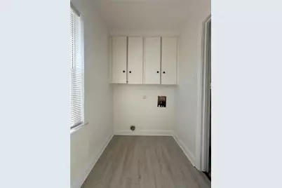 9614 San Leon Avenue, Dallas, TX 75217 - Photo 17