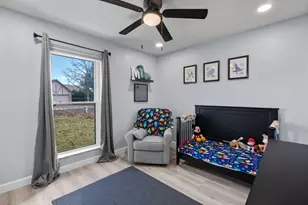 7629 Cedarhill Rd, Watauga, TX 76148 - Photo 17