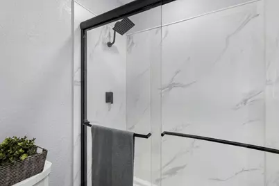 7629 Cedarhill Road, Watauga, TX 76148 - Photo 27