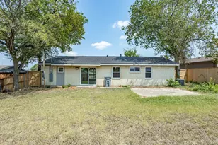 1142 Deerwood Dr, Dallas, TX 75232 - Photo 33