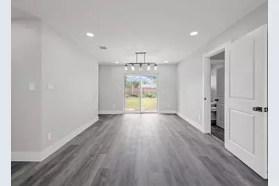 1142 Deerwood Drive, Dallas, TX 75232 - Photo 7