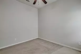 729 Red Elm Ln, Fort Worth, TX 76131 - Photo 31