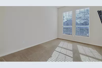 729 Red Elm Lane, Fort Worth, TX 76131 - Photo 5