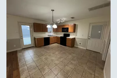 2024 Brazos Court, Grand Prairie, TX 75052 - Photo 13