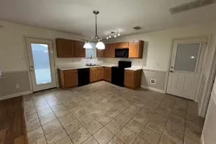 2024 Brazos Ct, Grand Prairie, TX 75052 - Photo 13