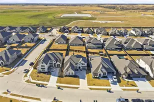 222 Lakewood Ln, Ponder, TX 76259 - Photo 3