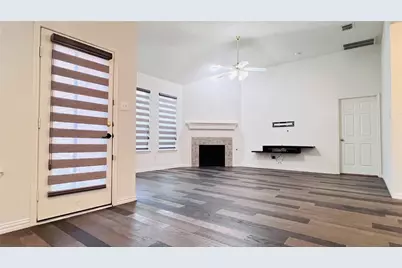 818 Green Pond Drive, Garland, TX 75040 - Photo 9