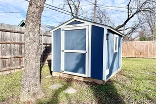 7605 Deaver Dr, North Richland Hills, TX 76180 - Photo 29